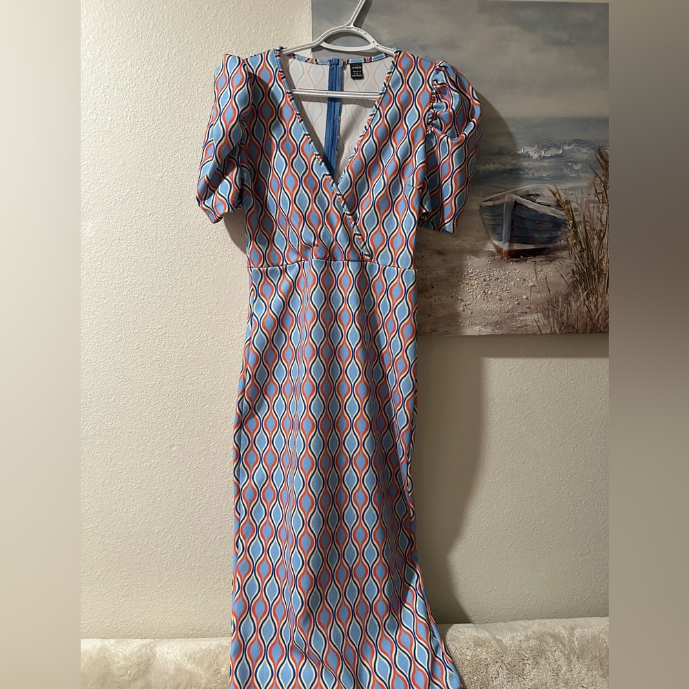 Brand: Shein 

The color is exactly like the photo.
Size: S